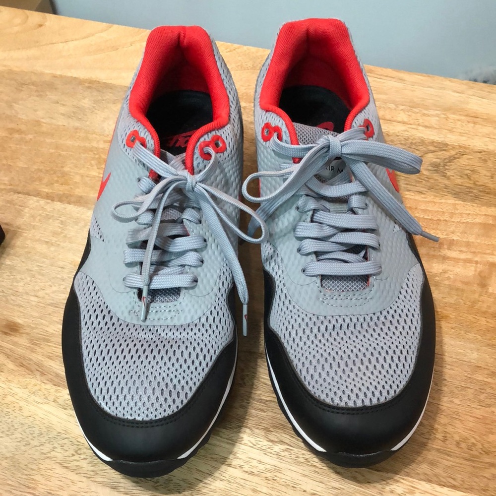 Nike Men's Gray and Red Air Max Sneakers - Size 10.5